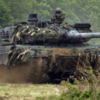 Leger krijgt weer tanks